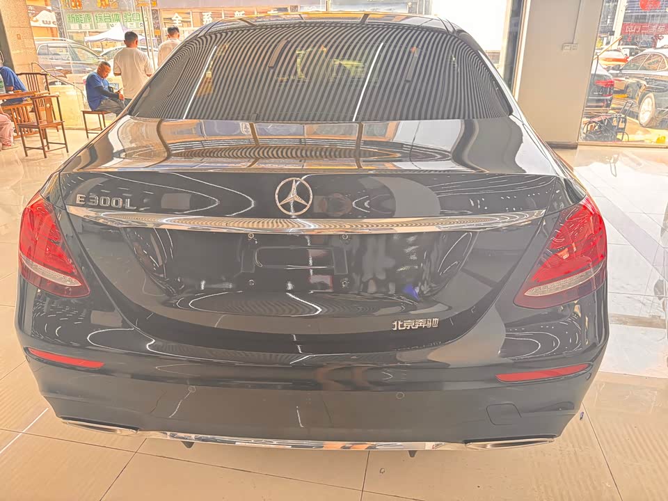 Mercedes-Benz E-class Mercedes-Benz E-class