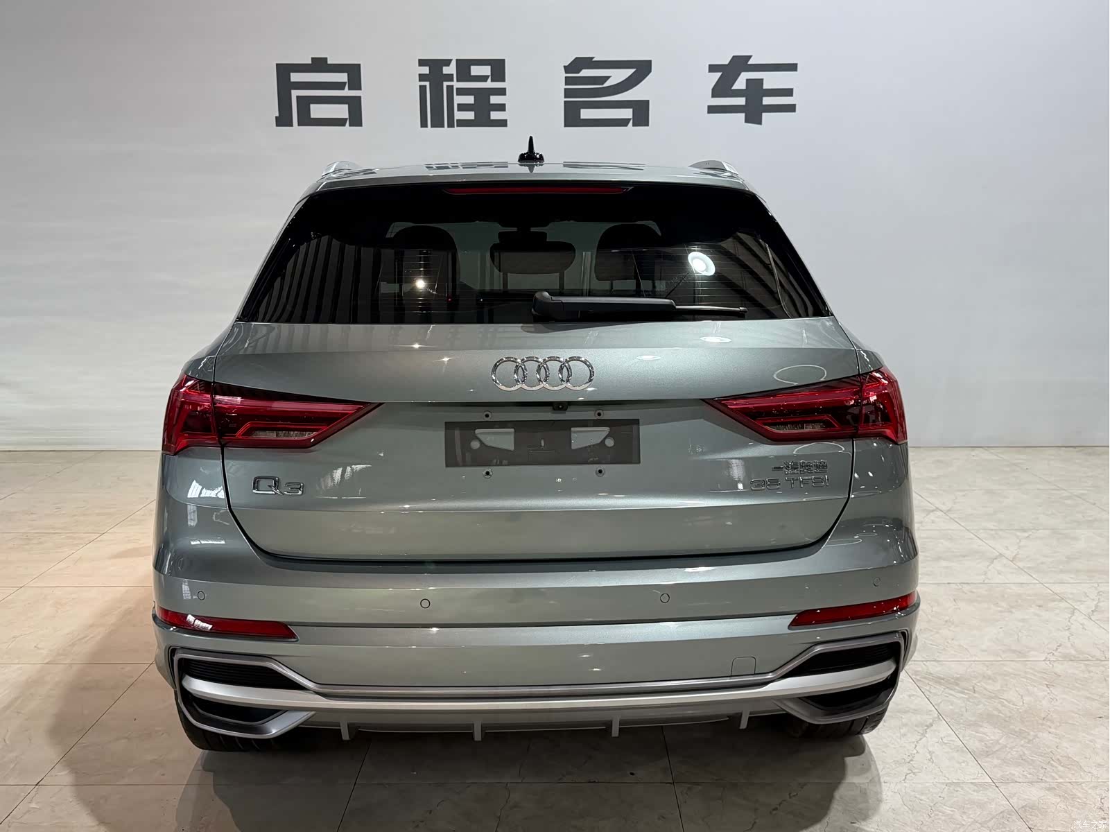 Audi Q3, 2023 все фото