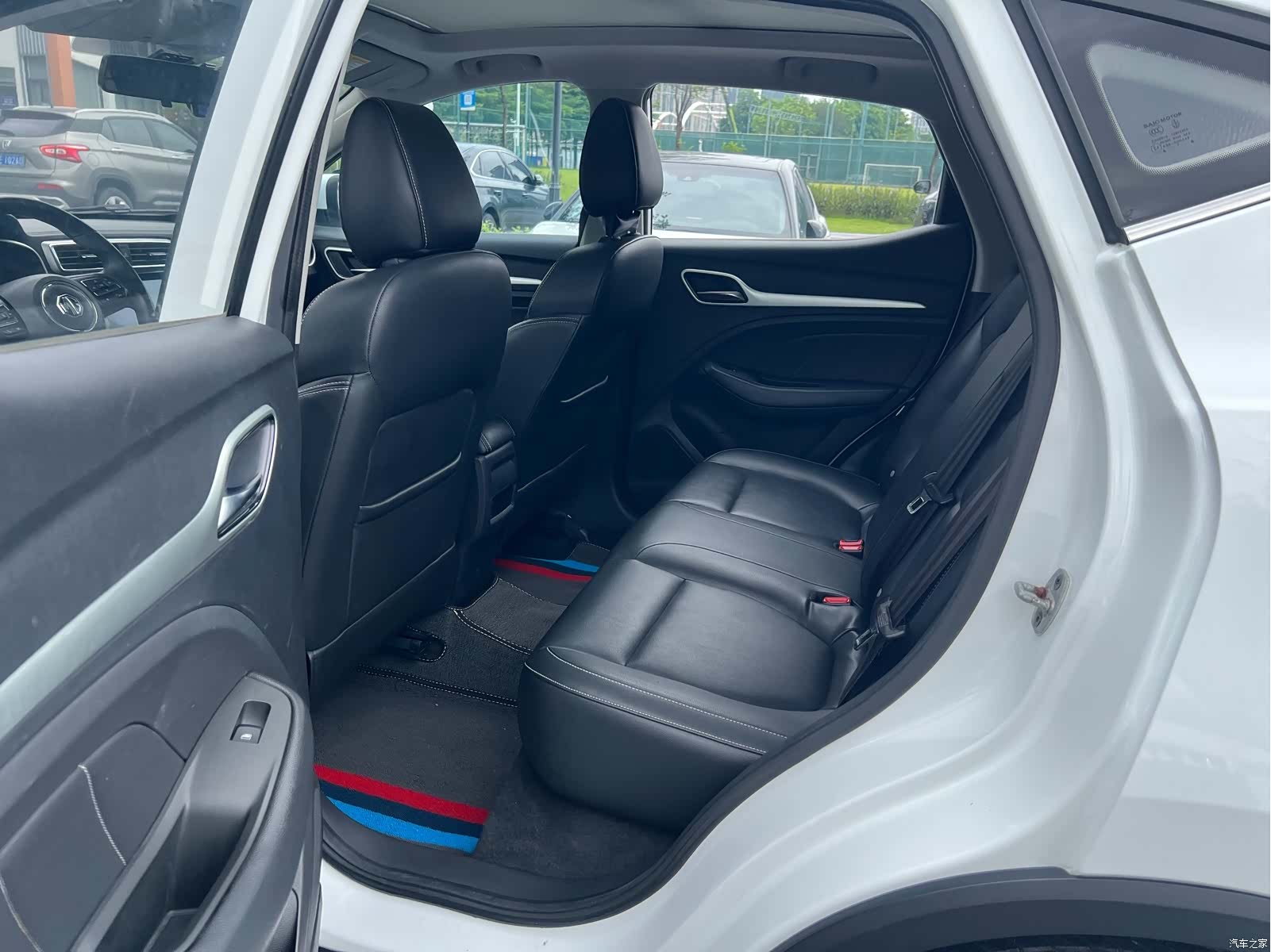 MG ZS, 2017 12