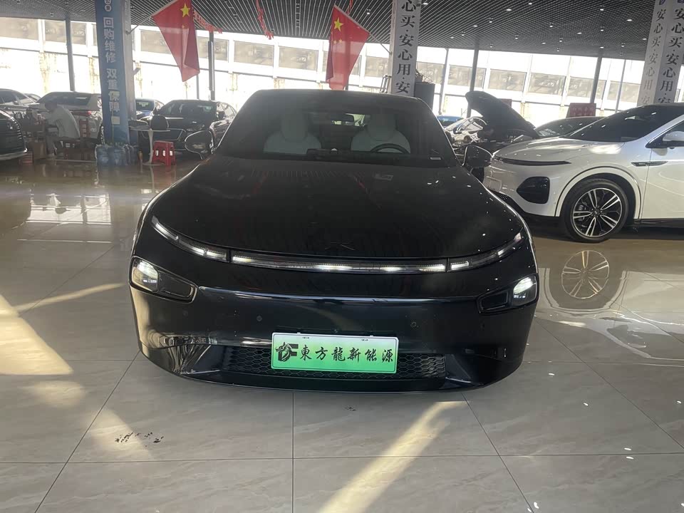 XPENG P7