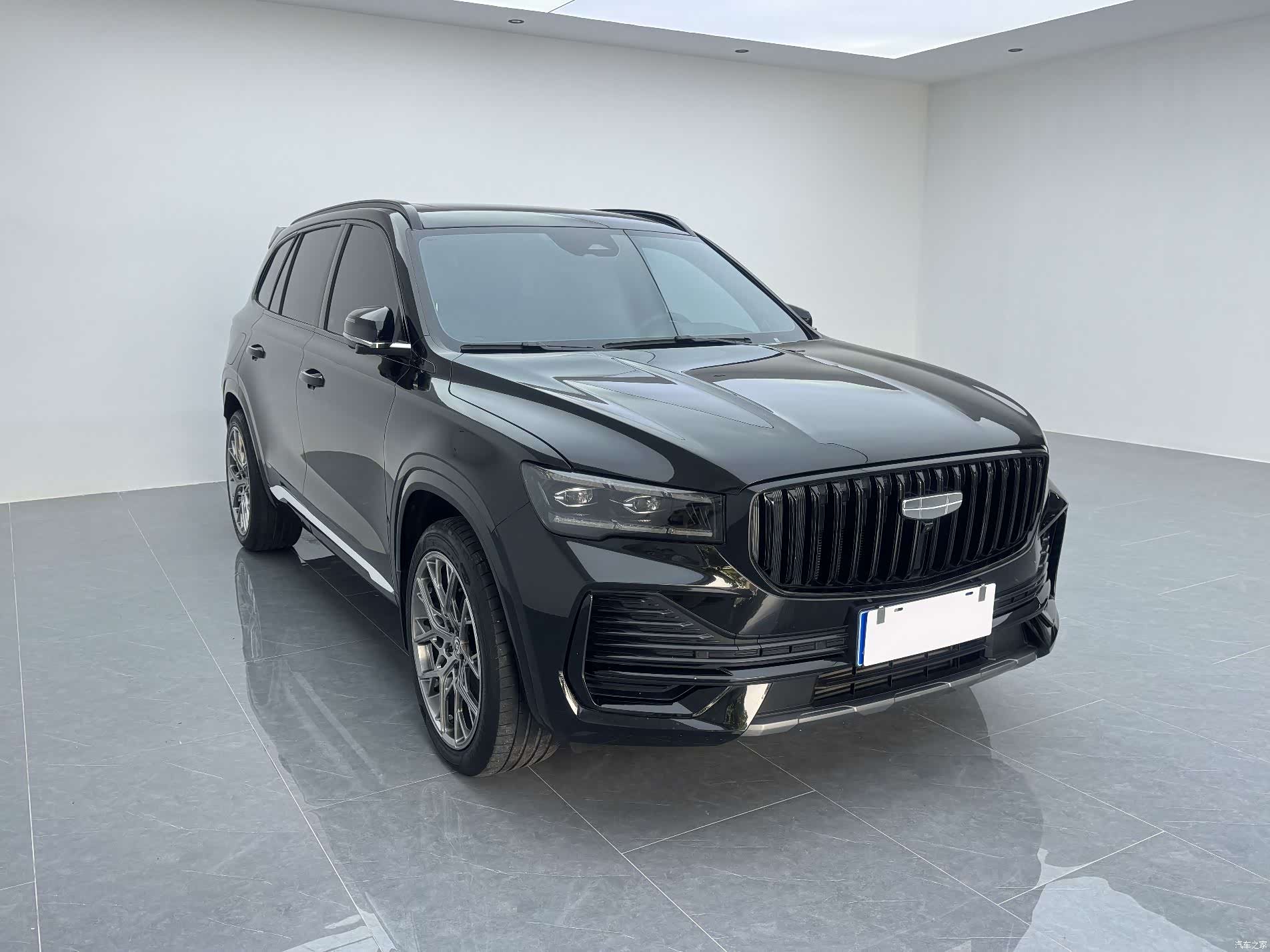 Geely Xingyue L, 2025 3