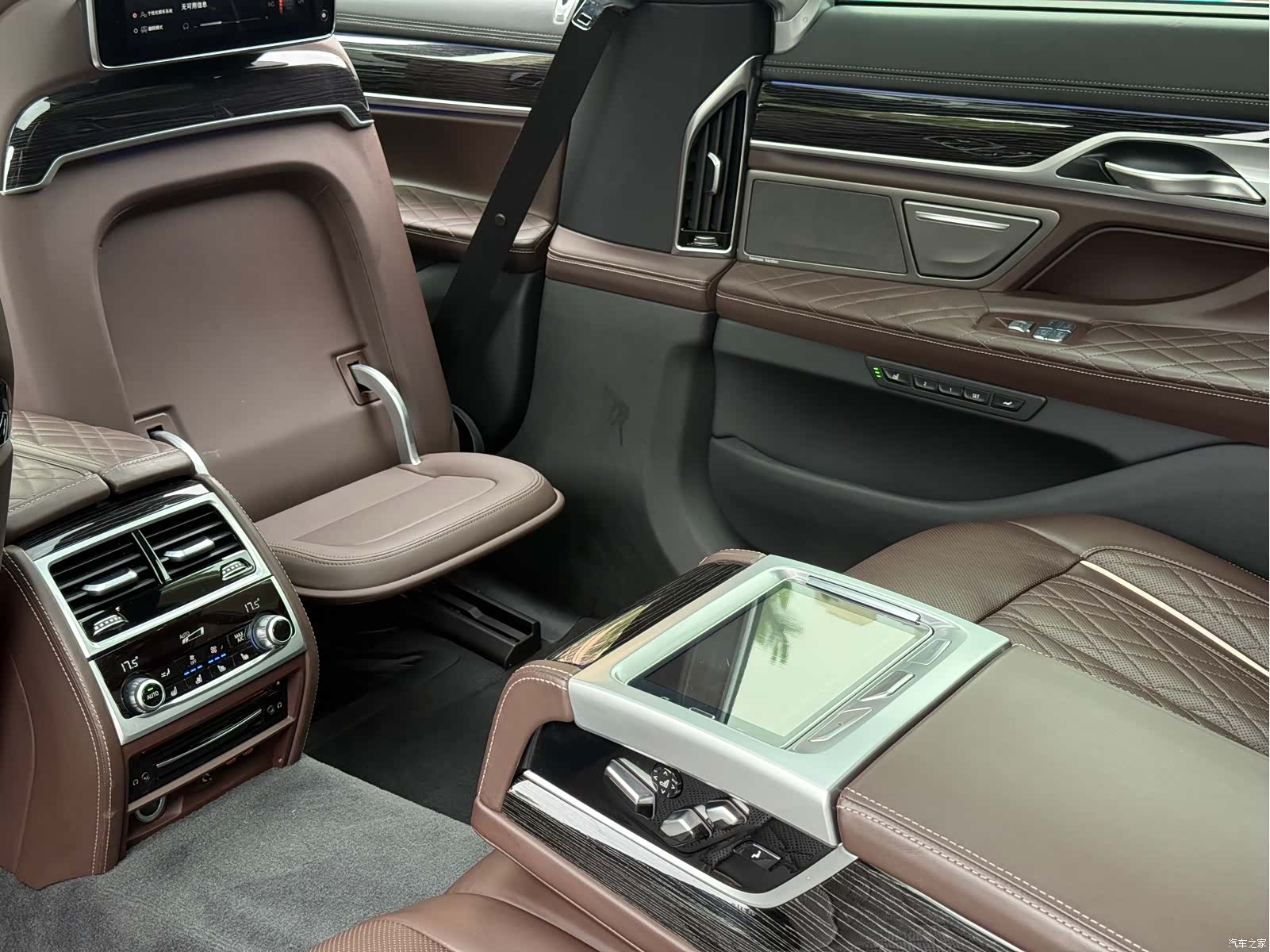 BMW 7 Series, 2020 11