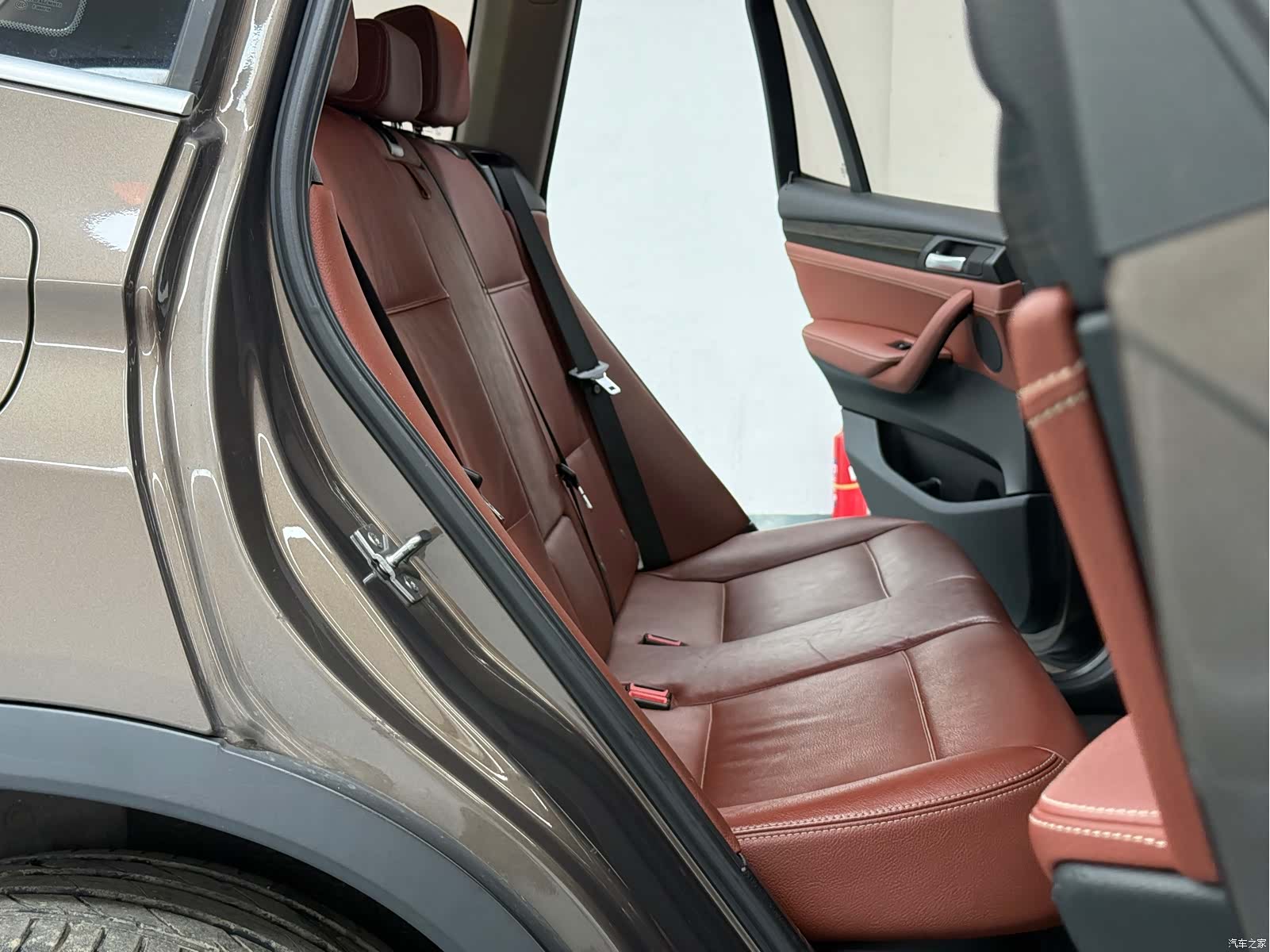 BMW X3, 2011 8