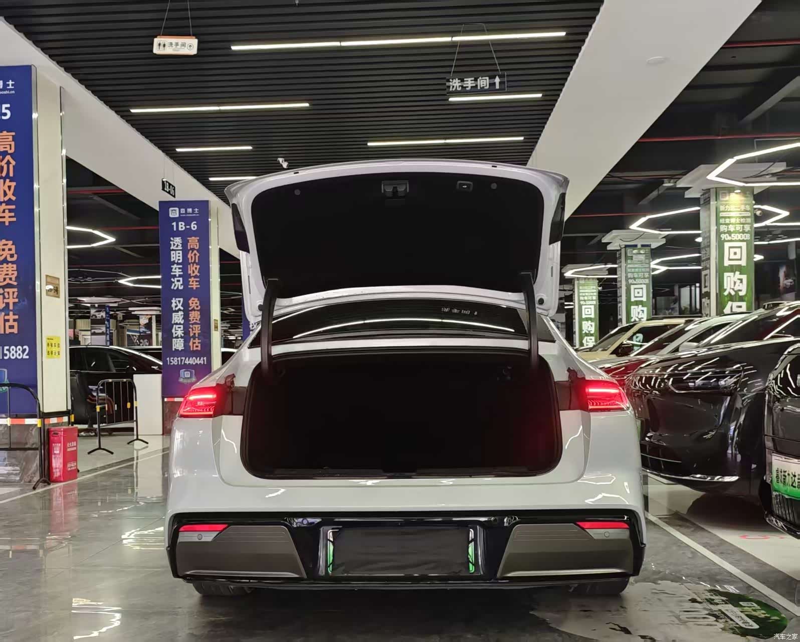 Geely E8, 2025 17