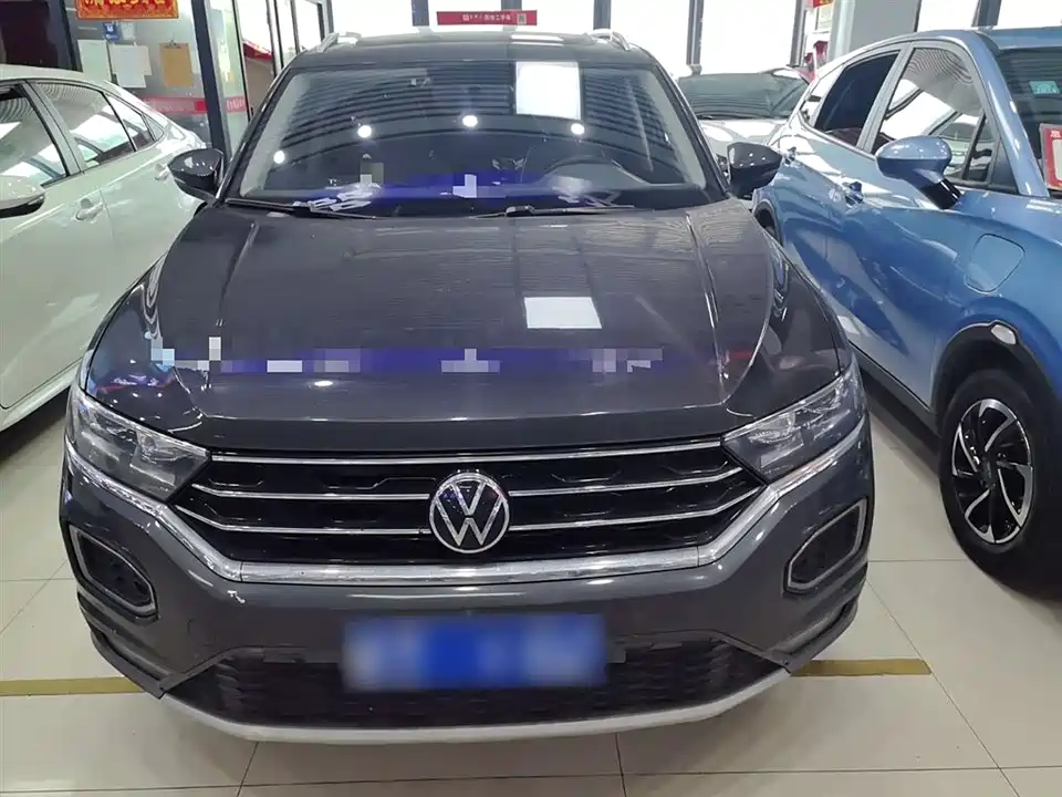 Volkswagen T-ROC exploring Songs