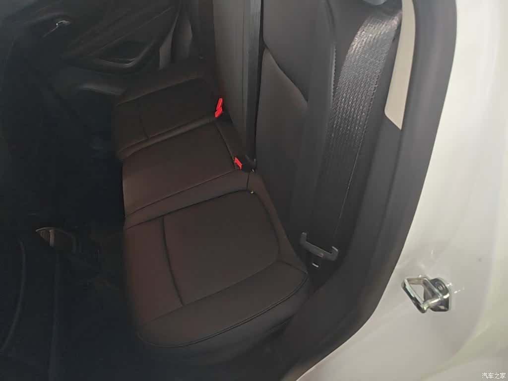Buick Encore, 2017 17