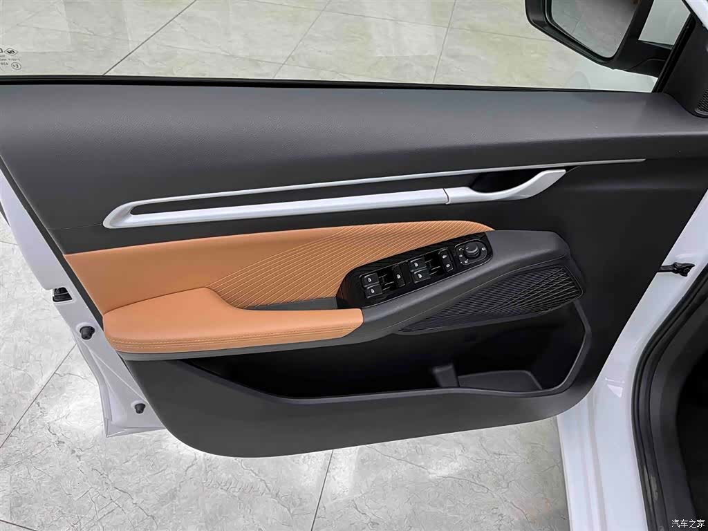Geely Emgrand, 2024 10