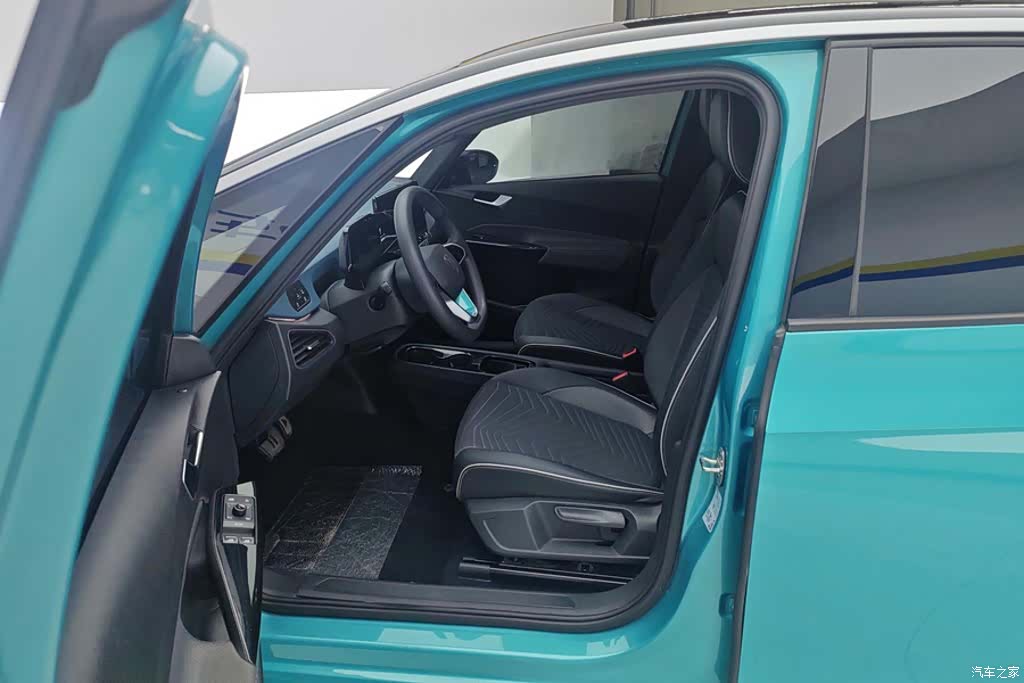 Volkswagen ID.3, 2023 9