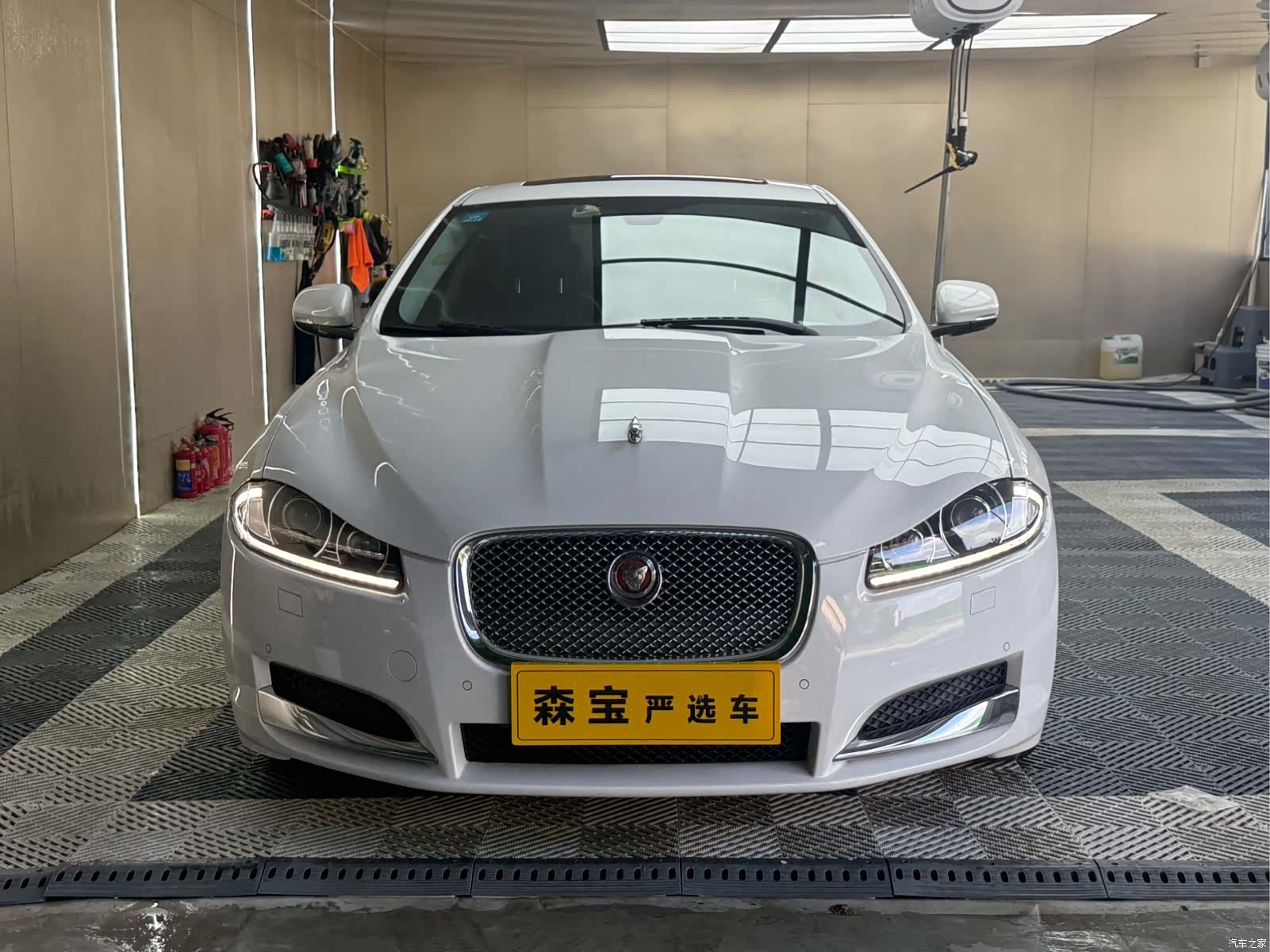 Jaguar XF, 2016 2