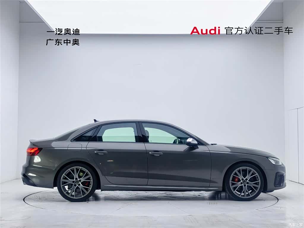 Audi S4, 2024 3