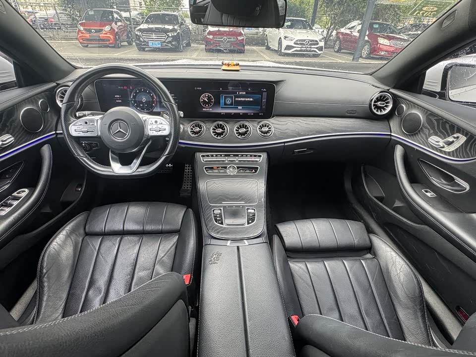 Mercedes-Benz E-class Mercedes-Benz E-class