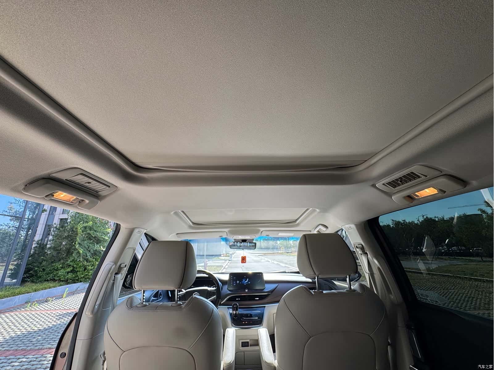 Buick GL8, 2020 19
