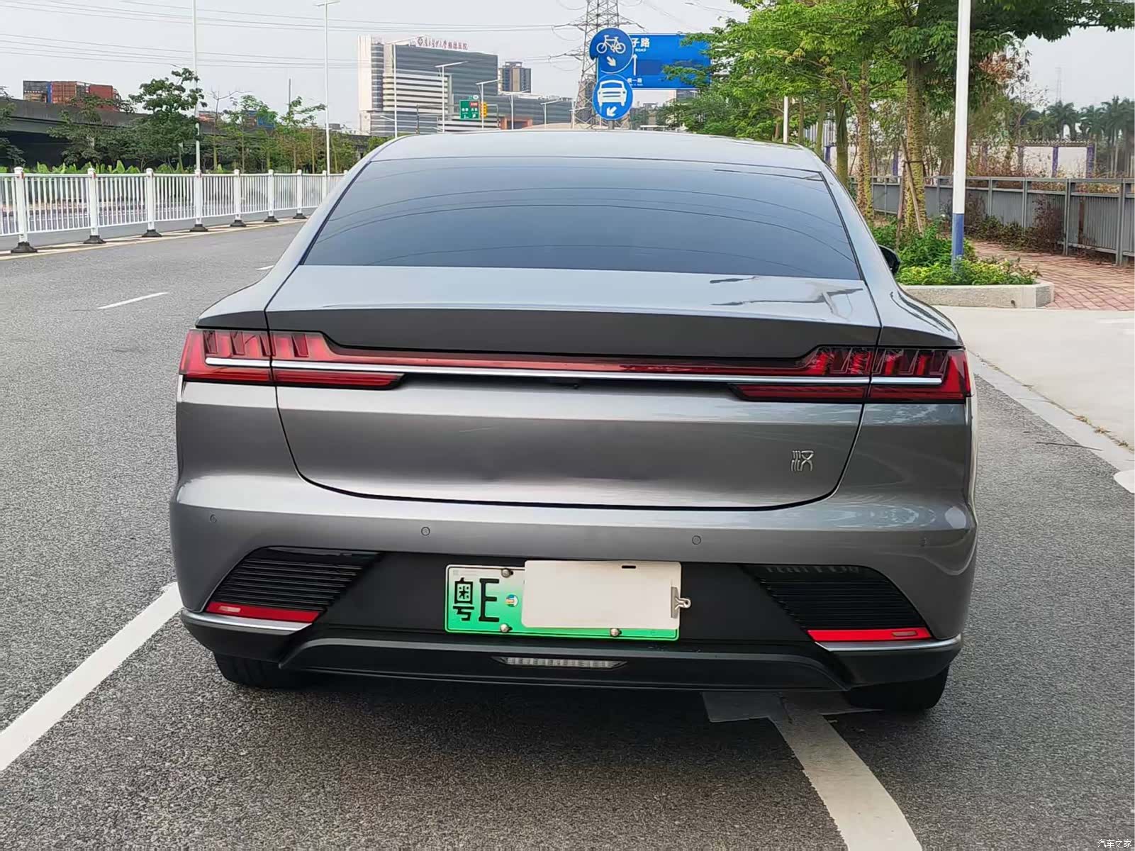 BYD Han, 2022 все фото