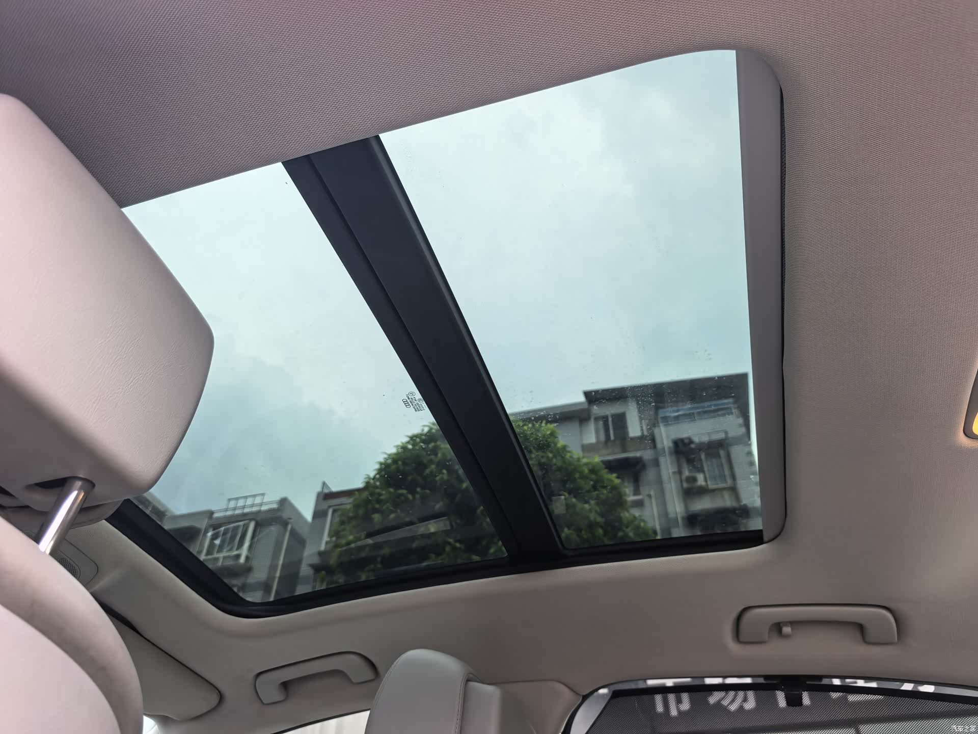 Audi A6L, 2012 17