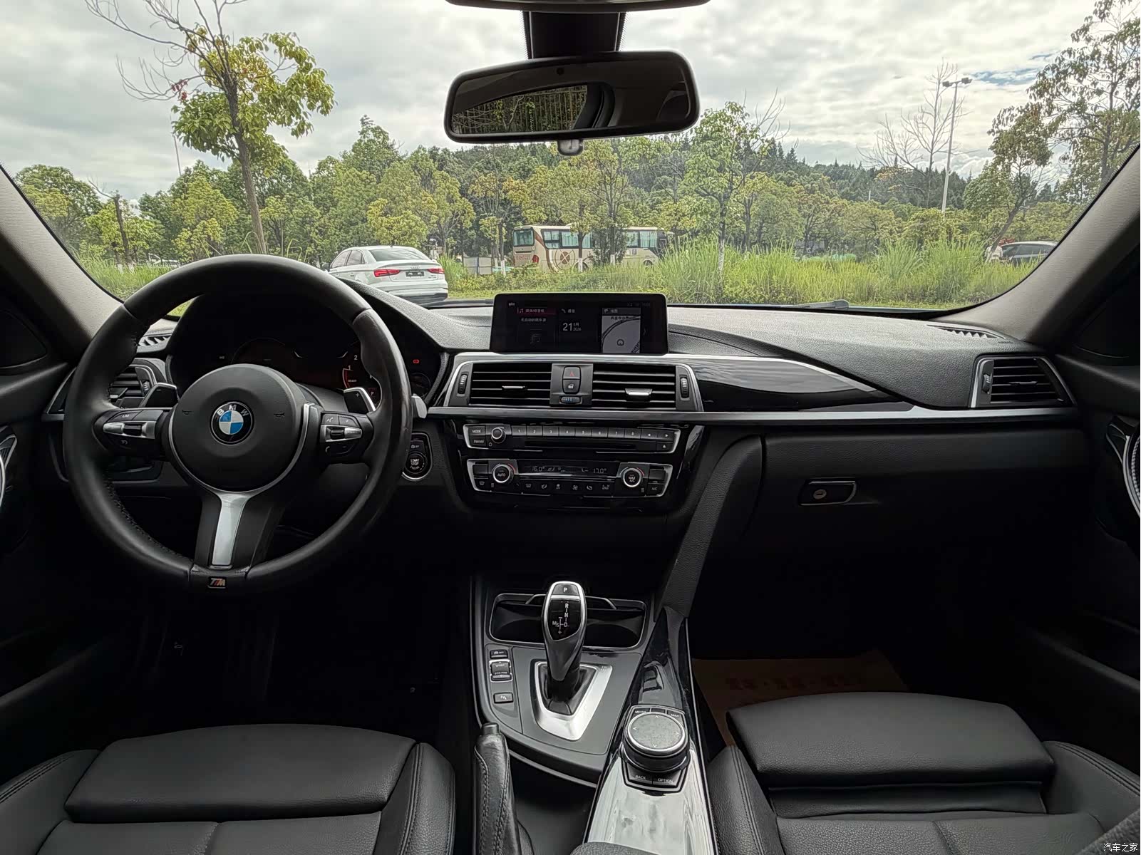 BMW 3 Series, 2018 17