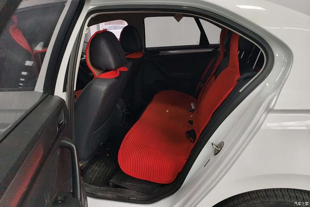 Volkswagen Bora, 2021 11