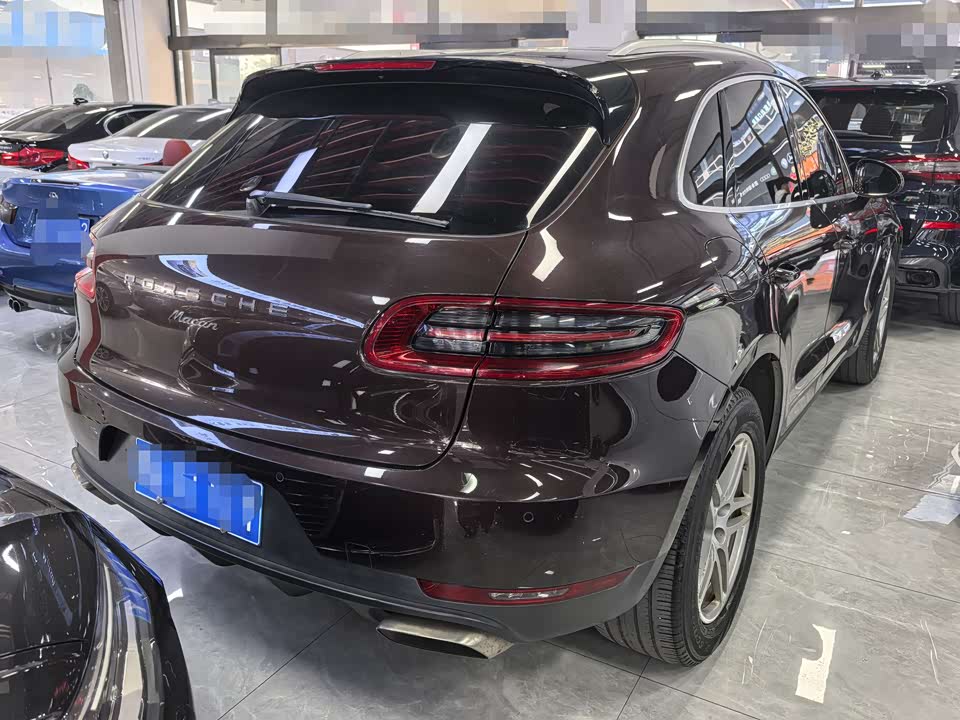 Porsche Macan