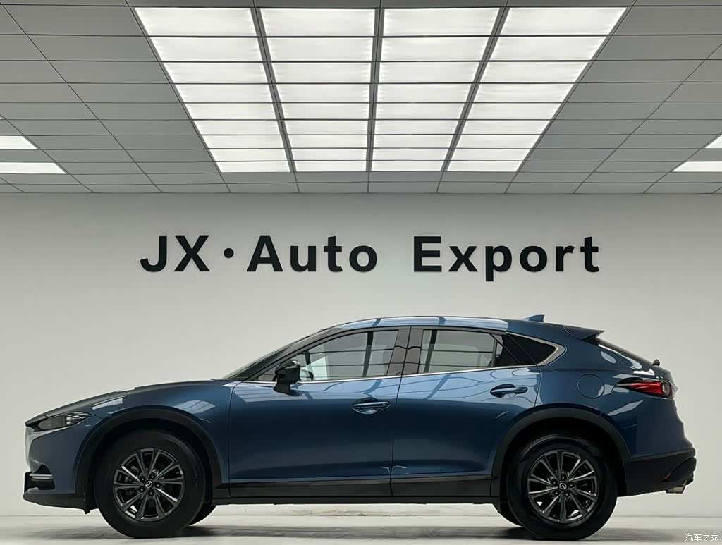 Mazda CX-4, 2022 8