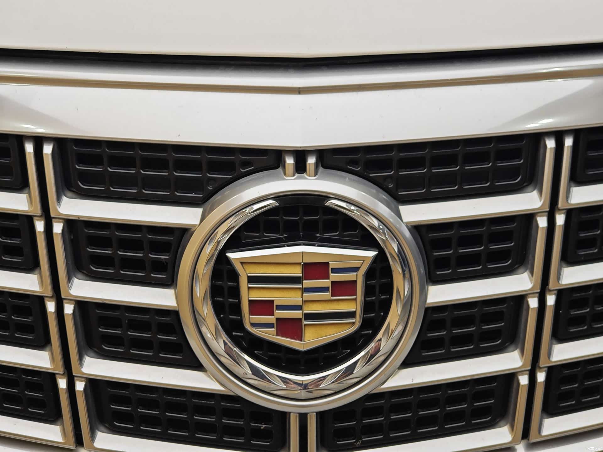Cadillac XTS, 2015 3