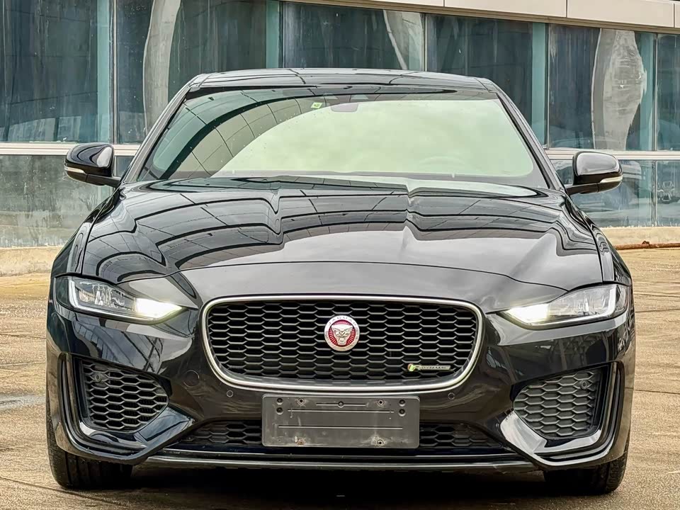 Jaguar XEL
