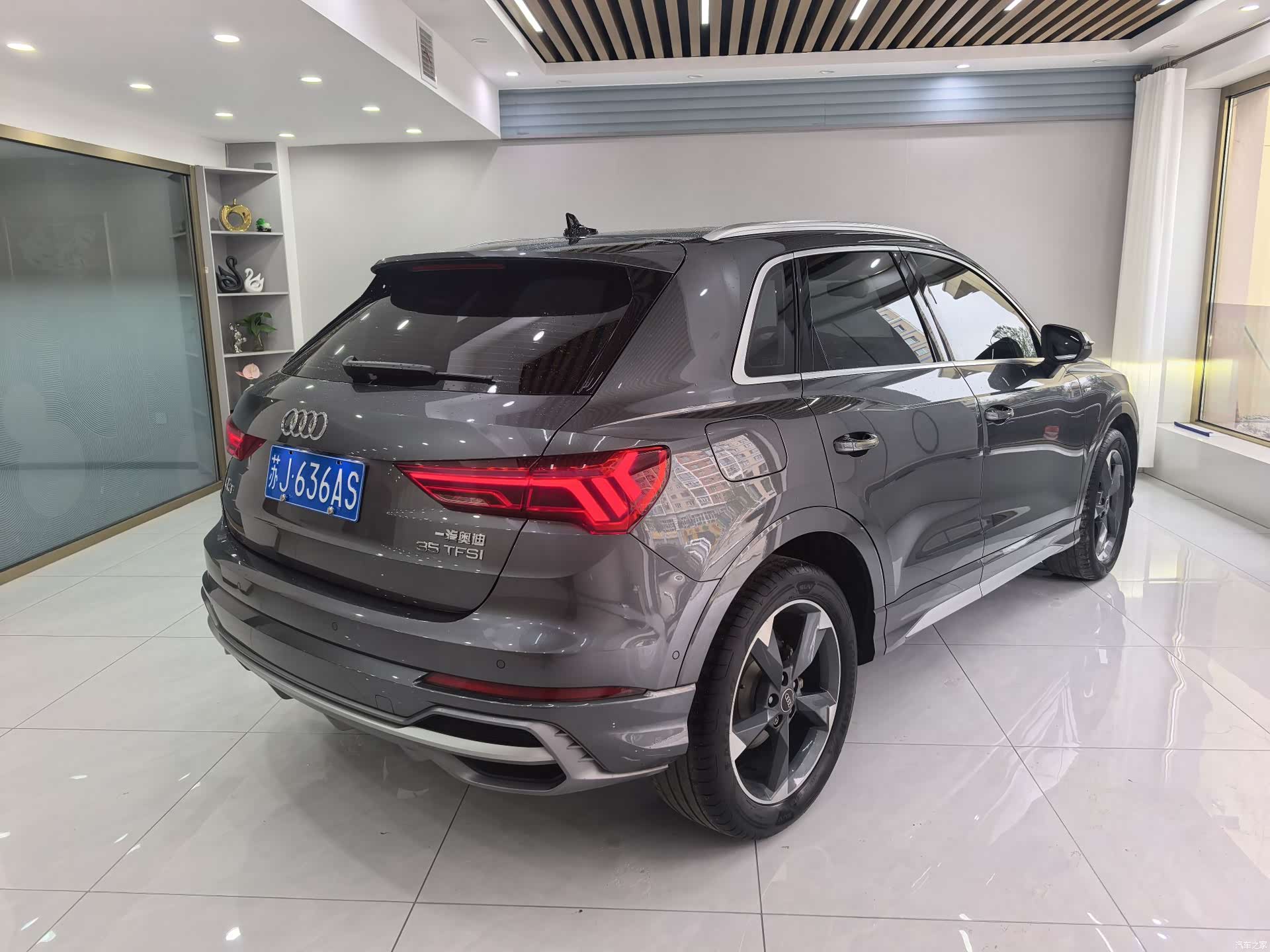 Audi Q3, 2022 4