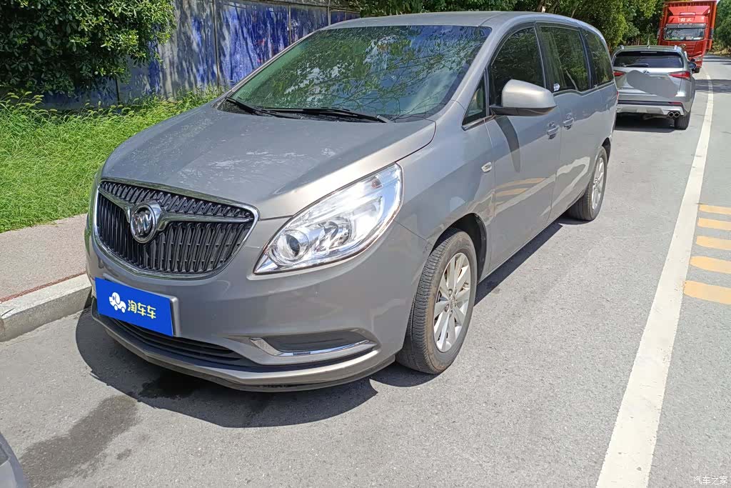 Buick GL8, 2019 1