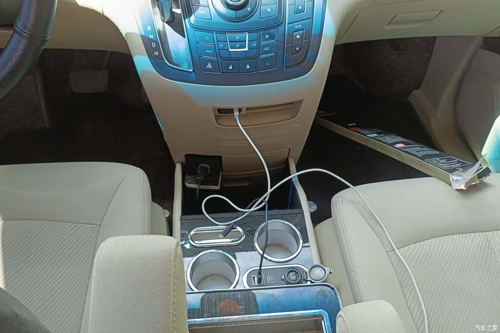 Buick GL8, 2019 16