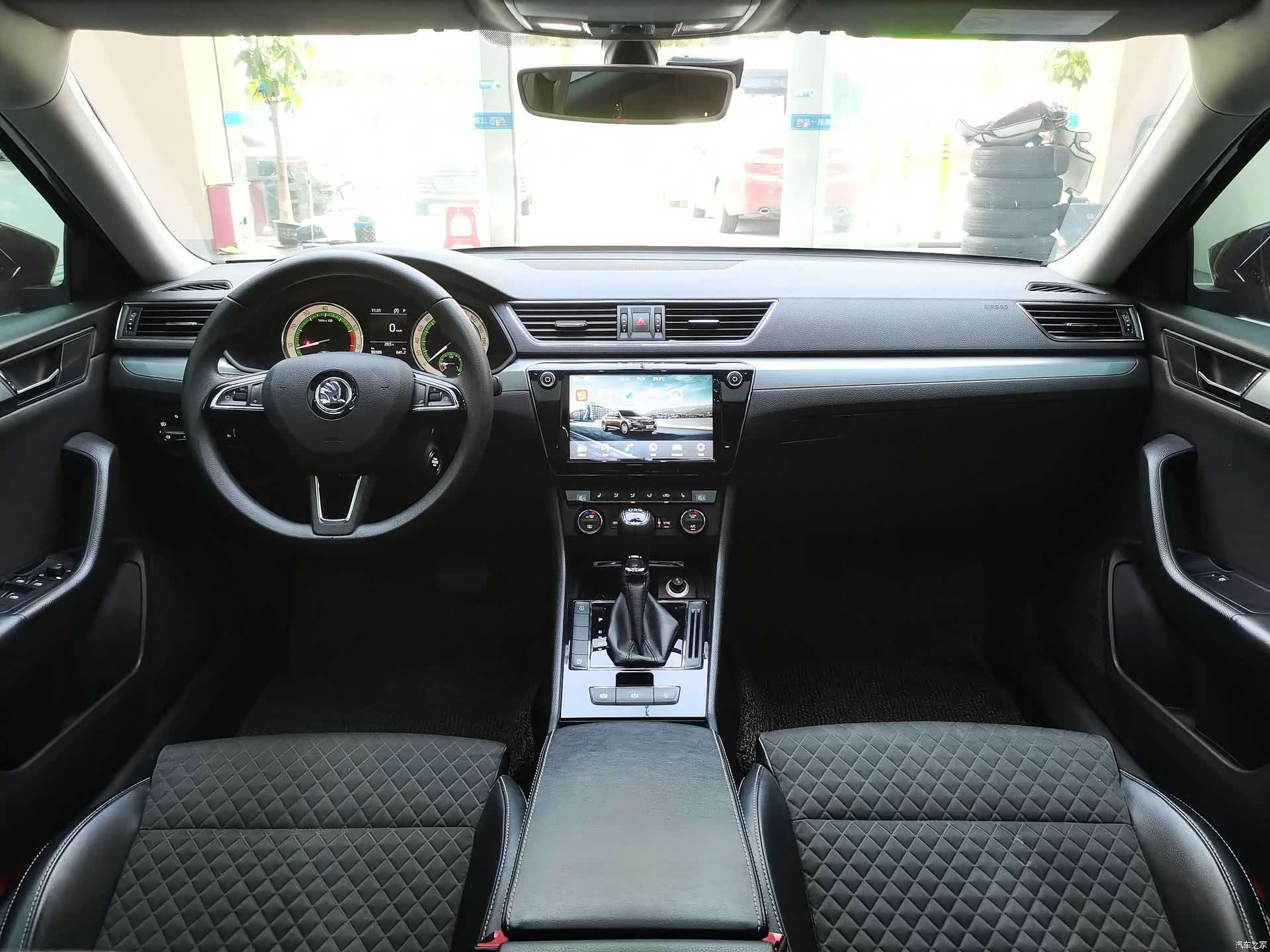 Skoda Superb, 2017 15