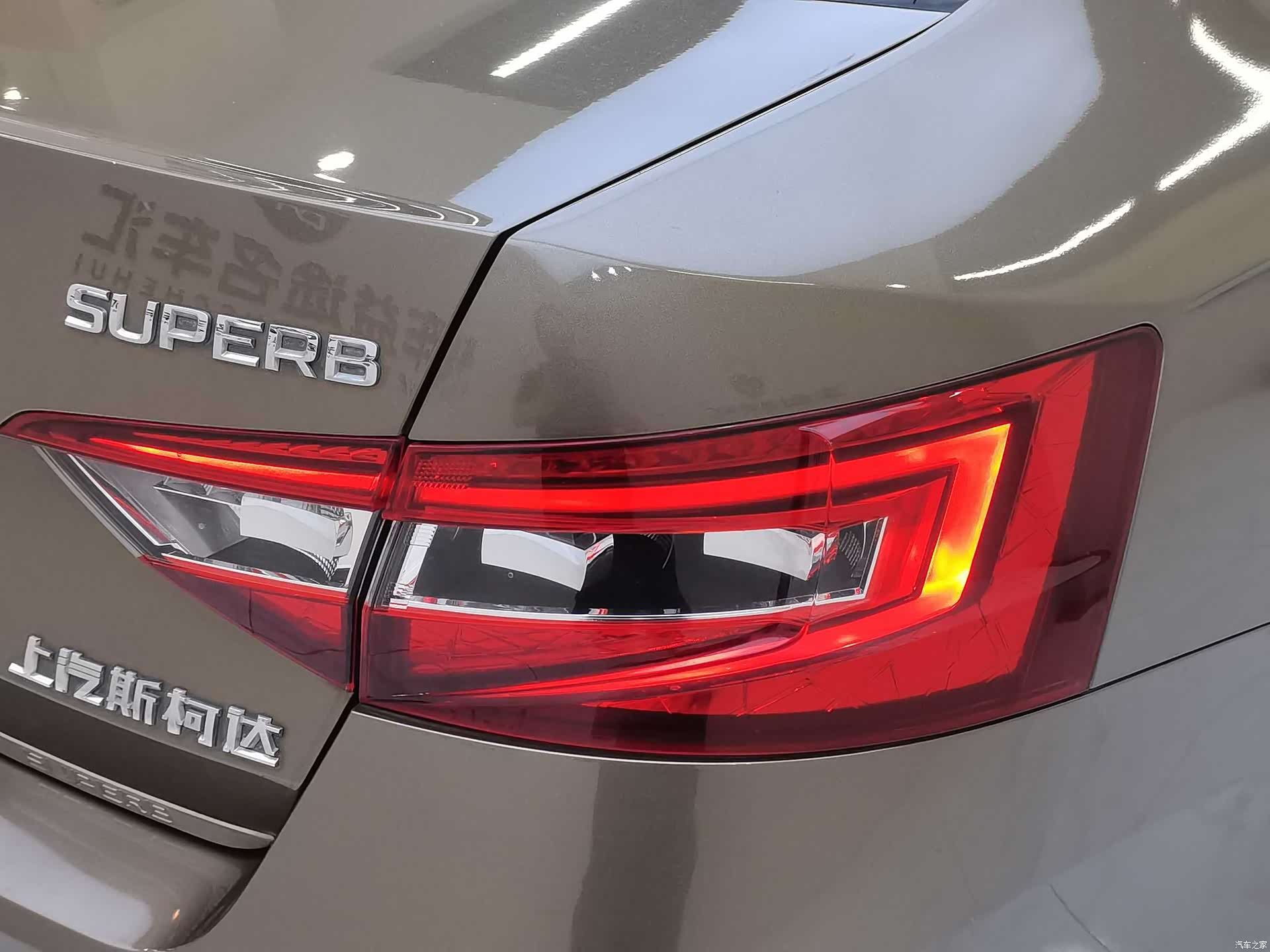 Skoda Superb, 2017 10