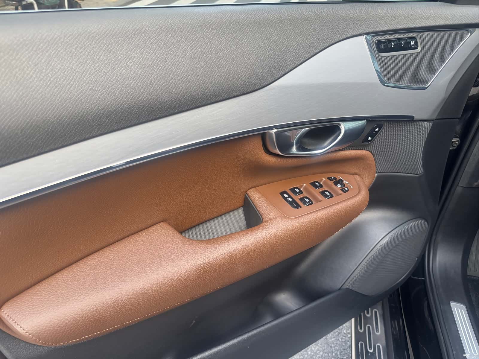 Volvo XC90, 2017 10
