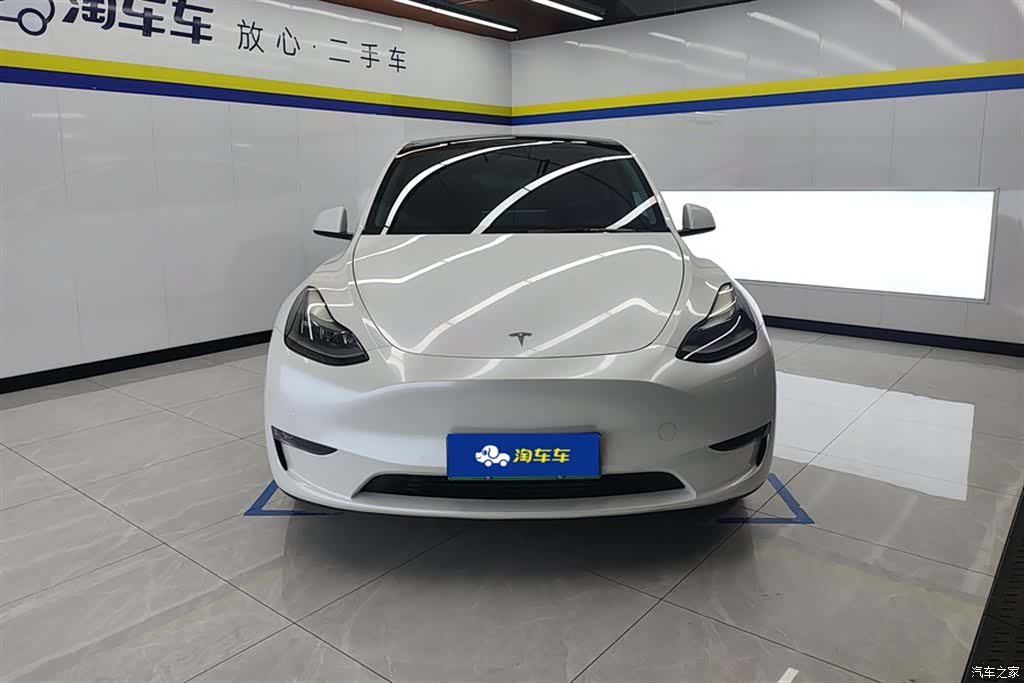 Tesla Model Y, 2021 2