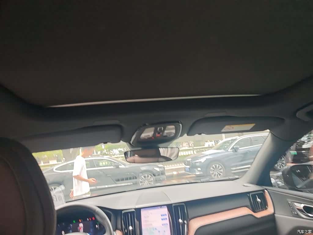 Volvo XC60, 2021 18