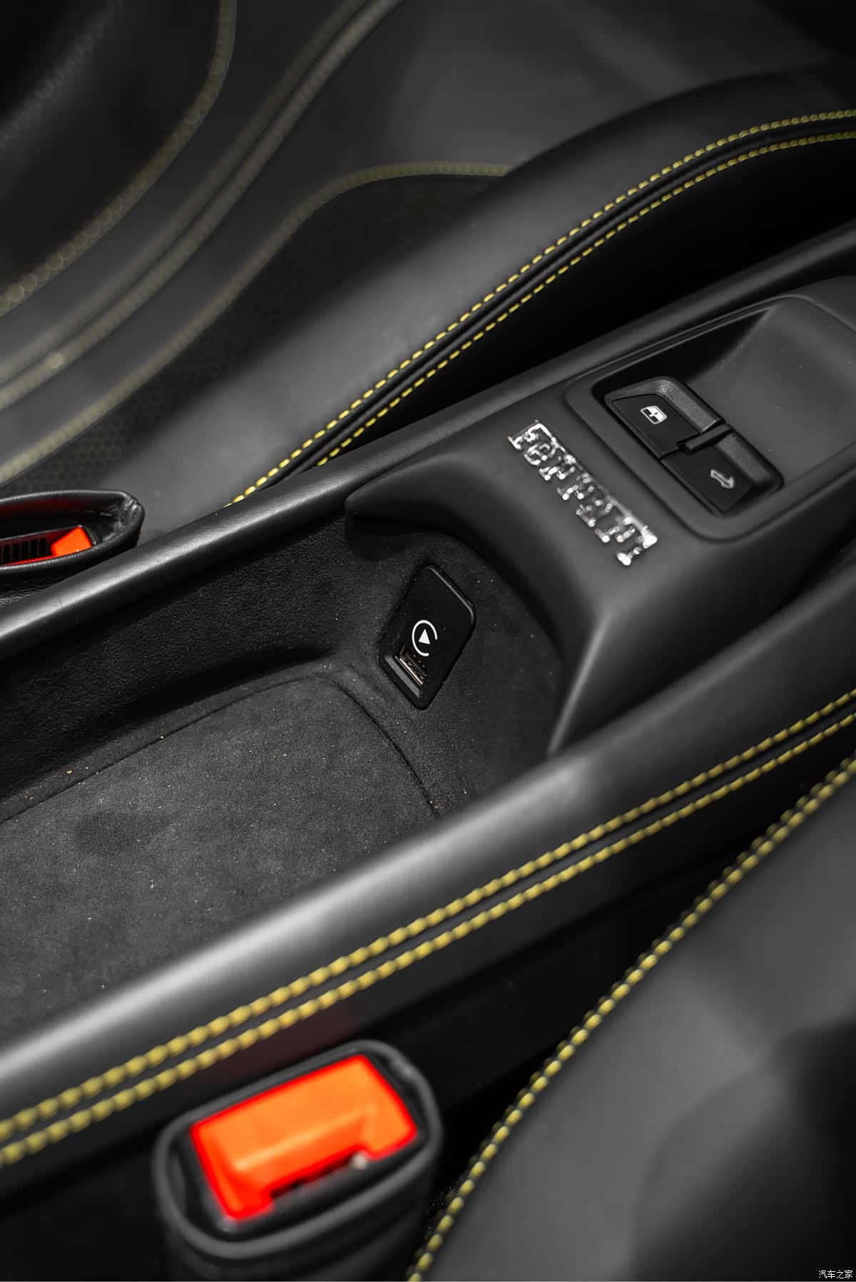Ferrari F8, 2022 26
