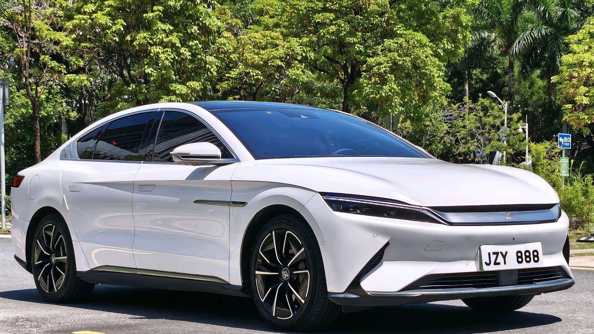 BYD Han, 2020 3