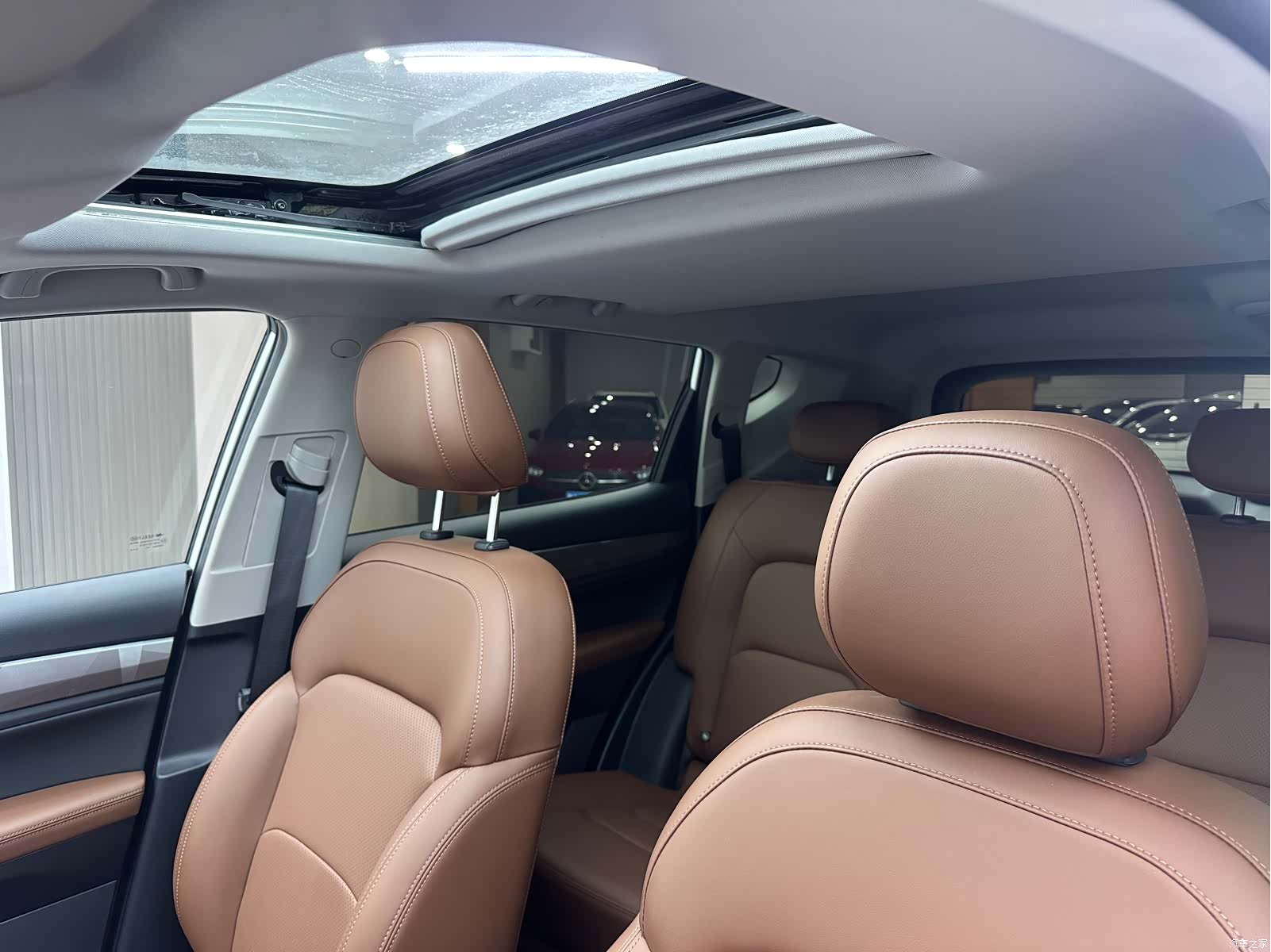 Geely X6, 2023 16