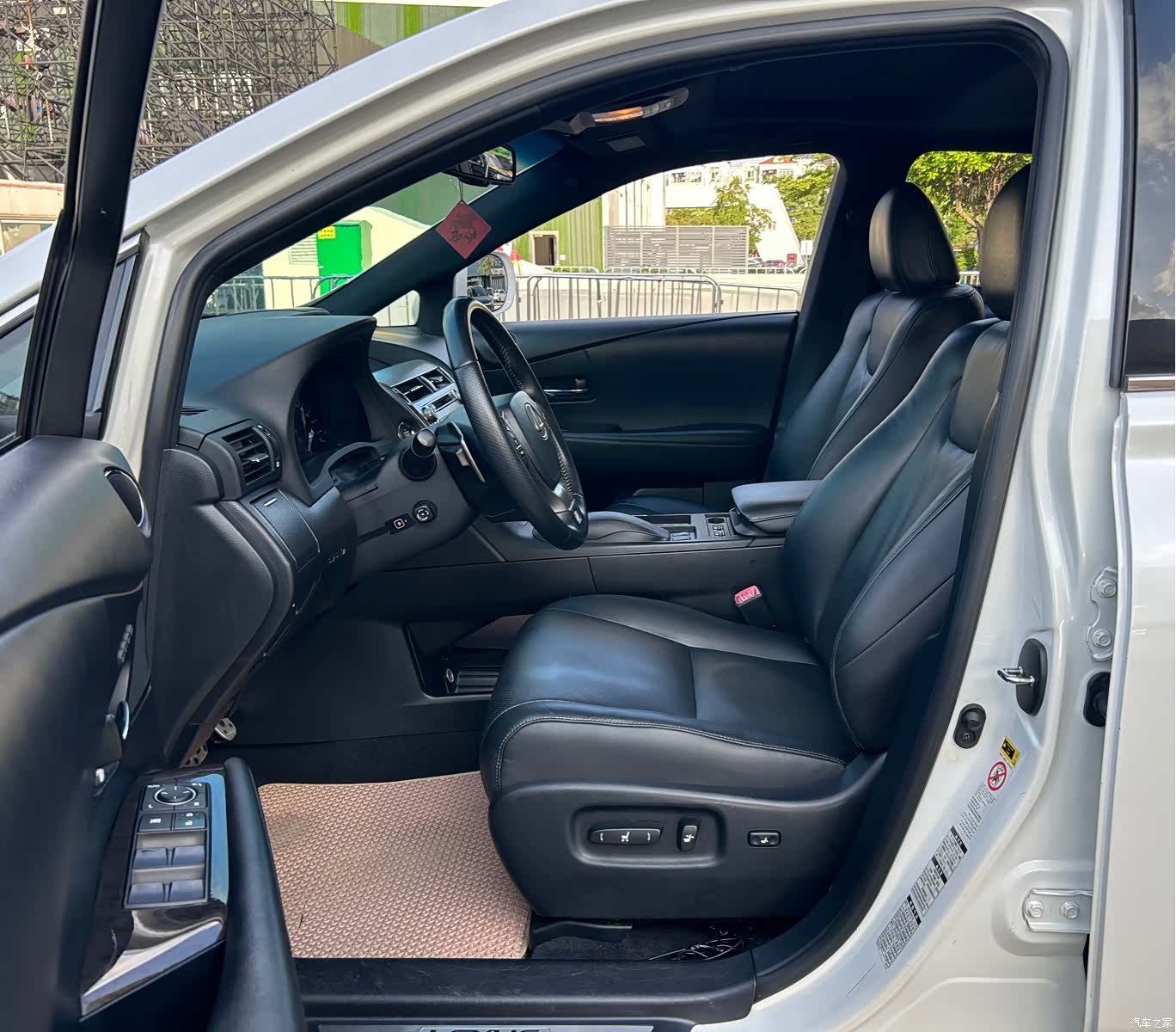 Lexus RX, 2012 10