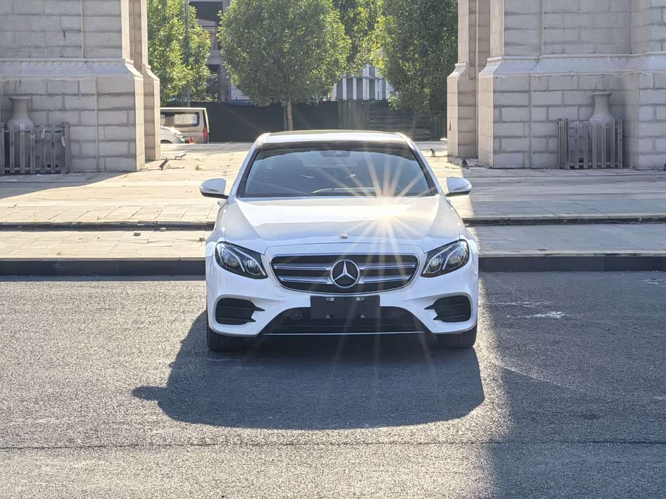 Mercedes-Benz E-class Mercedes-Benz E-class