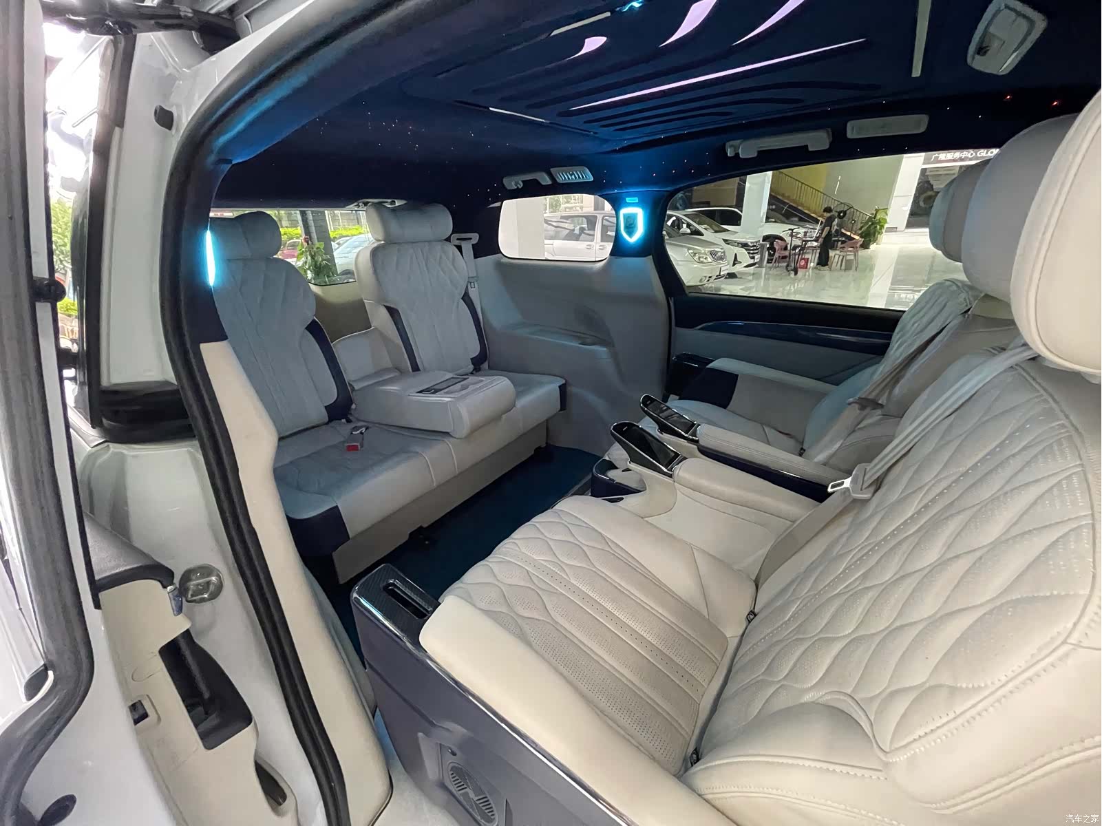 Buick GL8, 2020 14