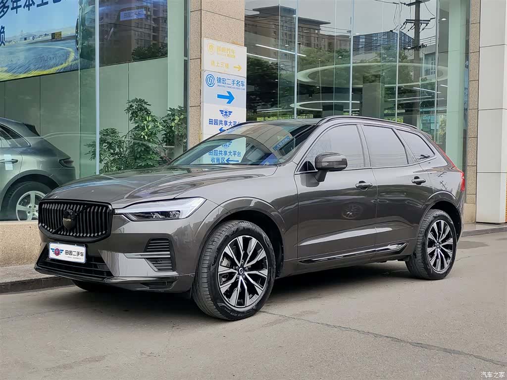 Volvo XC60, 2024 1