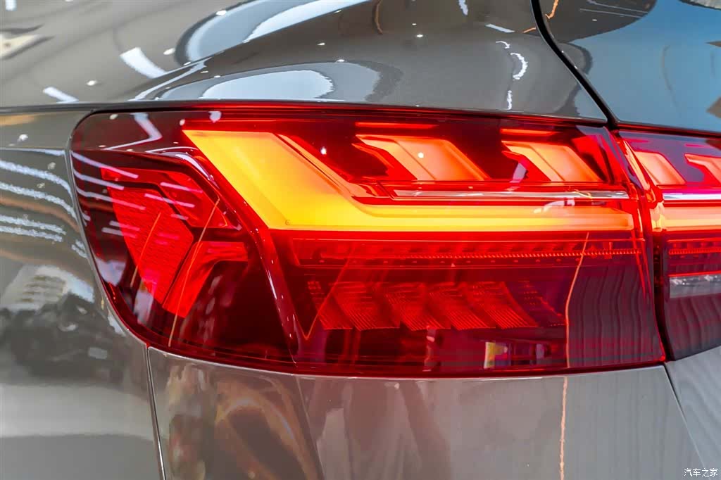 Audi S4, 2023 7