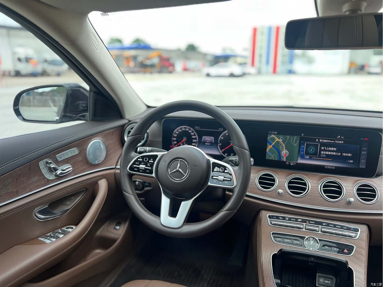 Mercedes-Benz E-Class, 2020 15