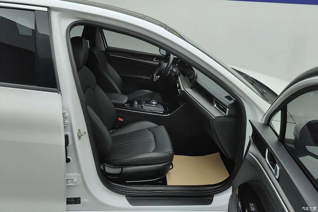 Kia K5, 2023 8