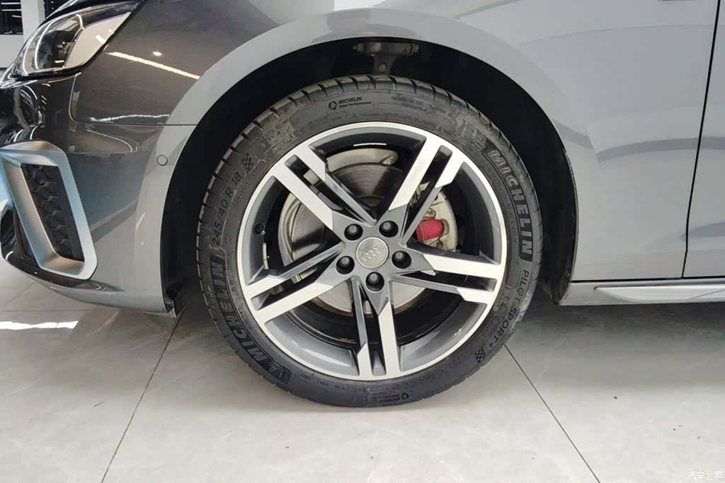 Audi A4L, 2021 6