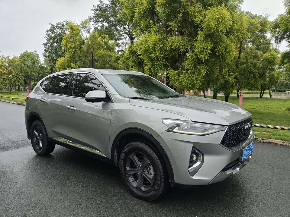 Haval F7