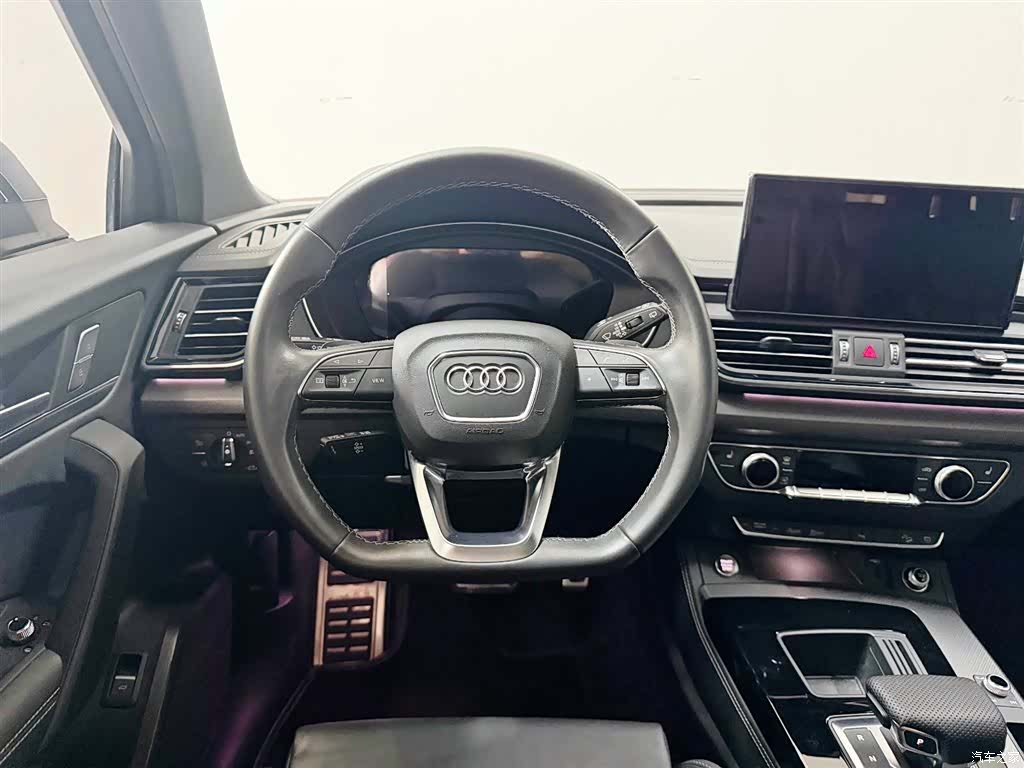 Audi Q5L, 2024 11