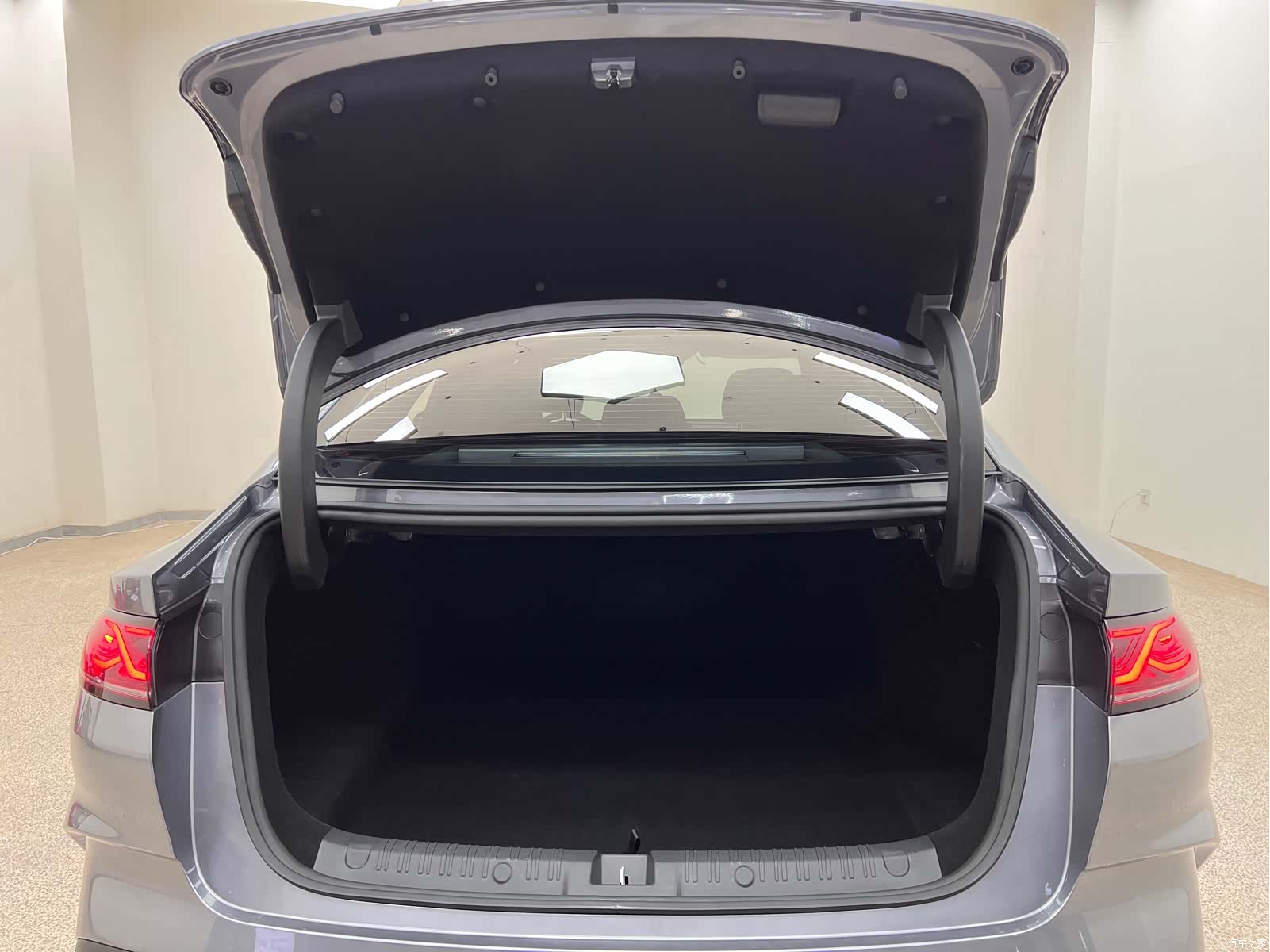 BYD Qin, 2025 30