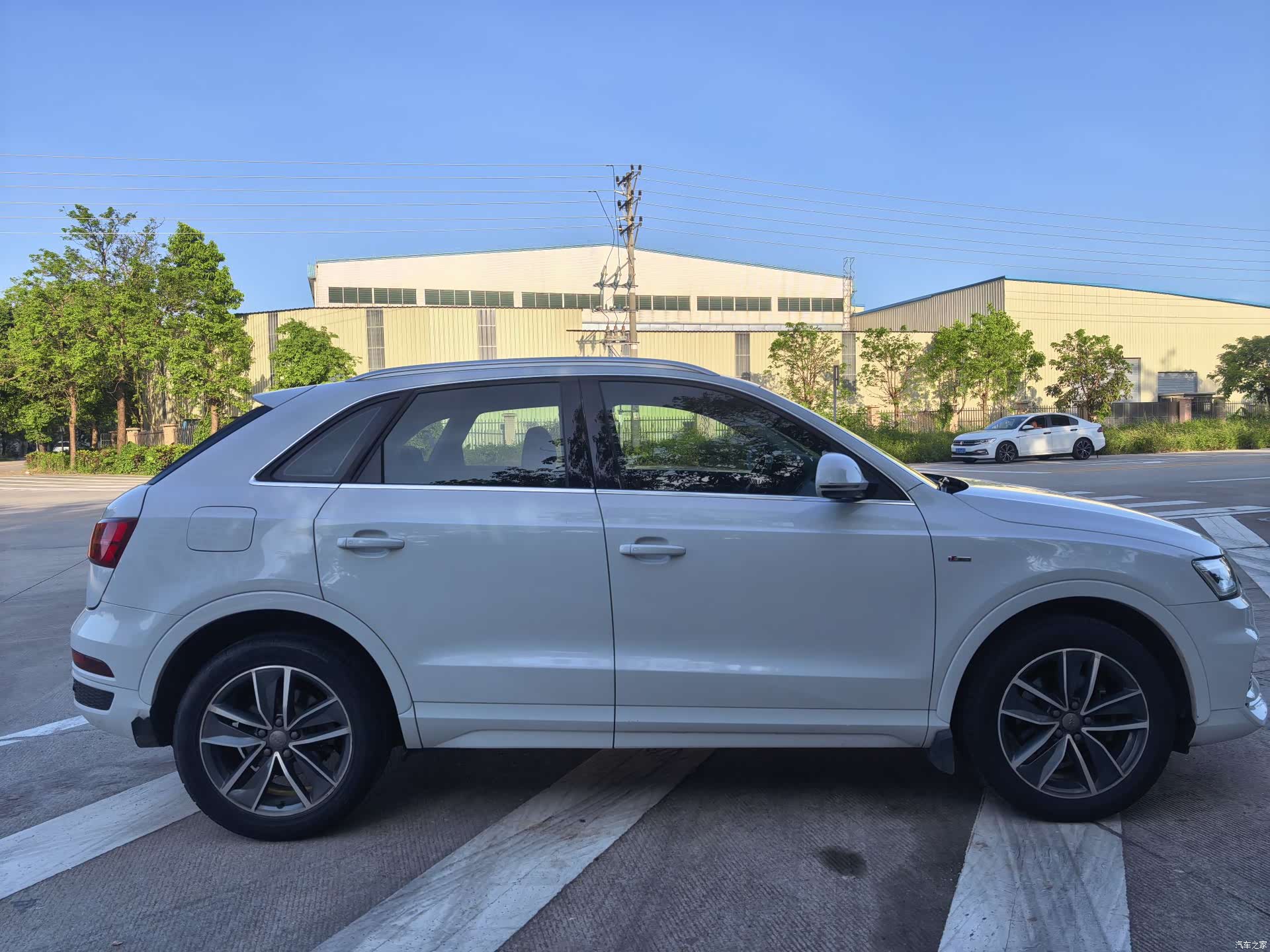 Audi Q3, 2019 4