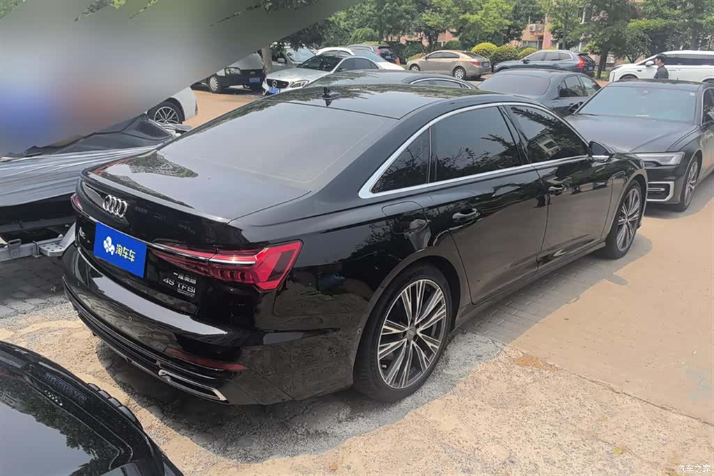 Audi A6L, 2021 3