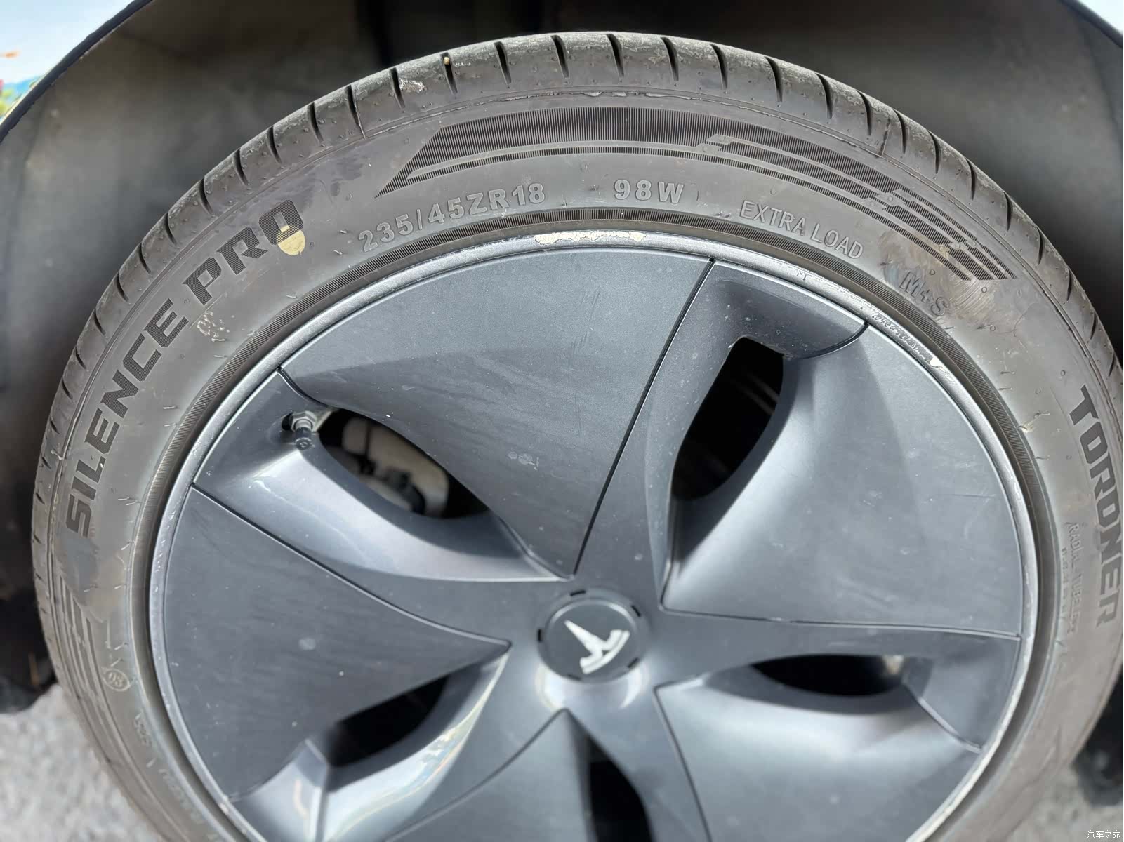Tesla Model 3, 2020 17