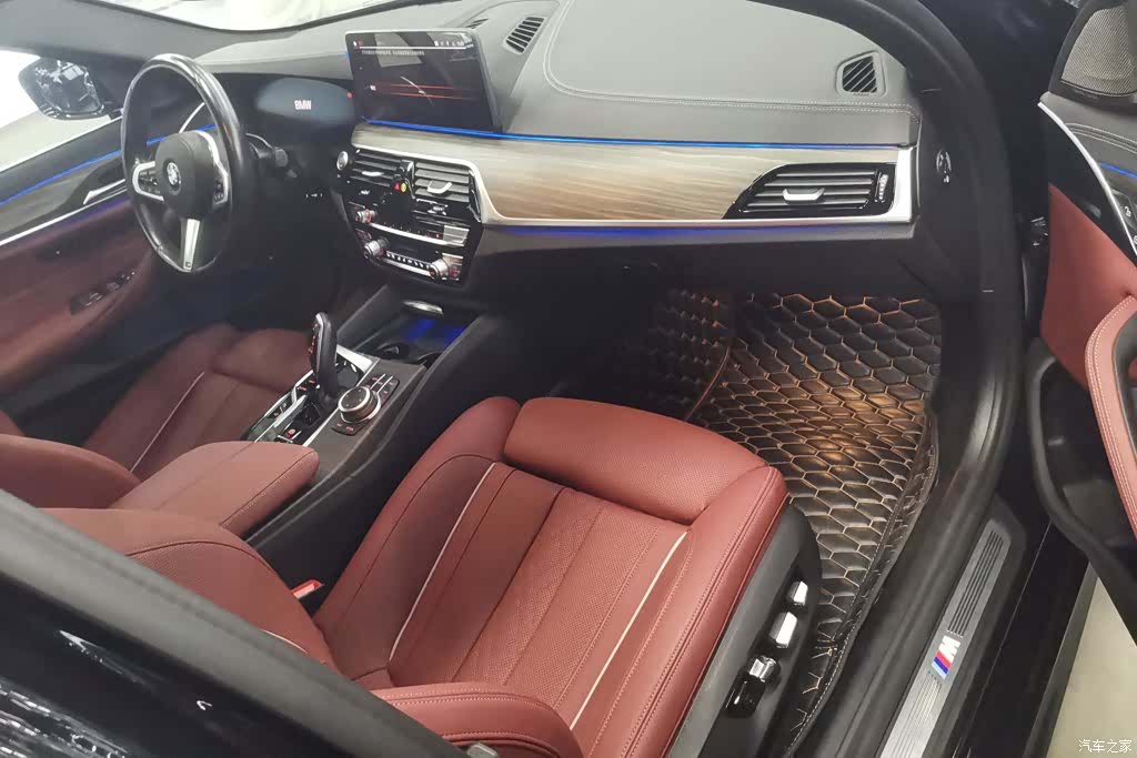 BMW 5 Series, 2022 8